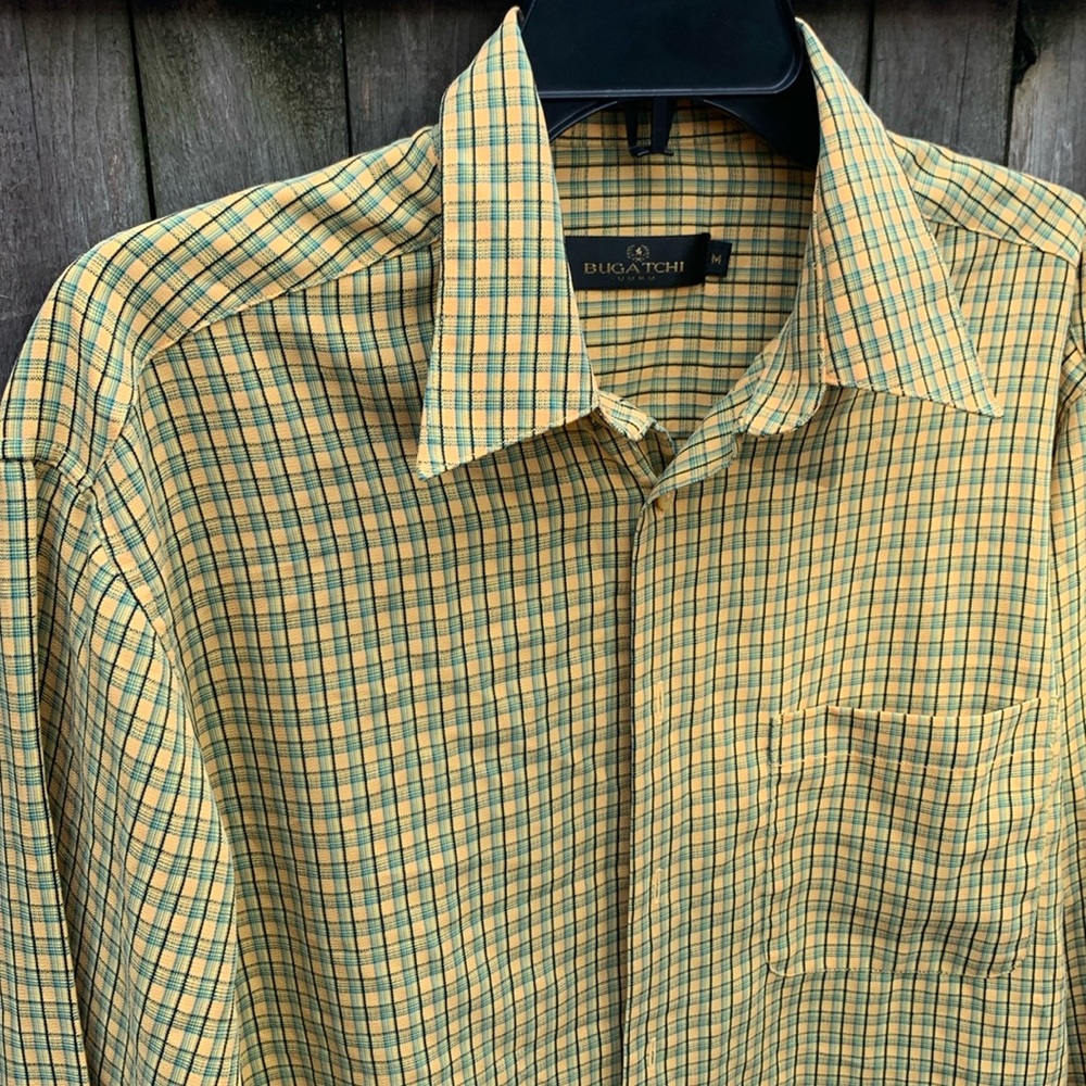 Bugatchi Uomo medium cotton/modal dress shirt!